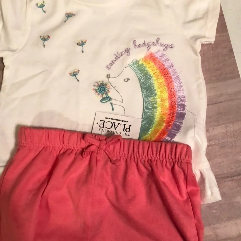 Lightening (new)bug girls t shirt, The Place shorts